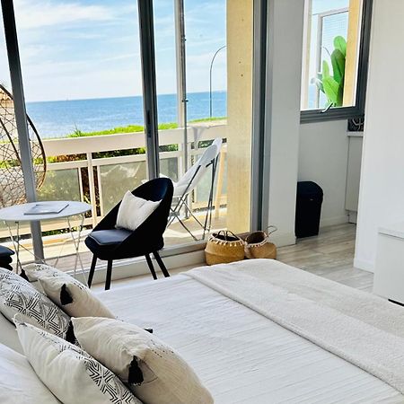Charmant Studio Avec Terrasse Vue Mer A 50 M Sainte-Maxime Exterior photo